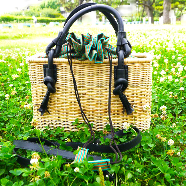 Adult outdoor basket bag made in Indonesia